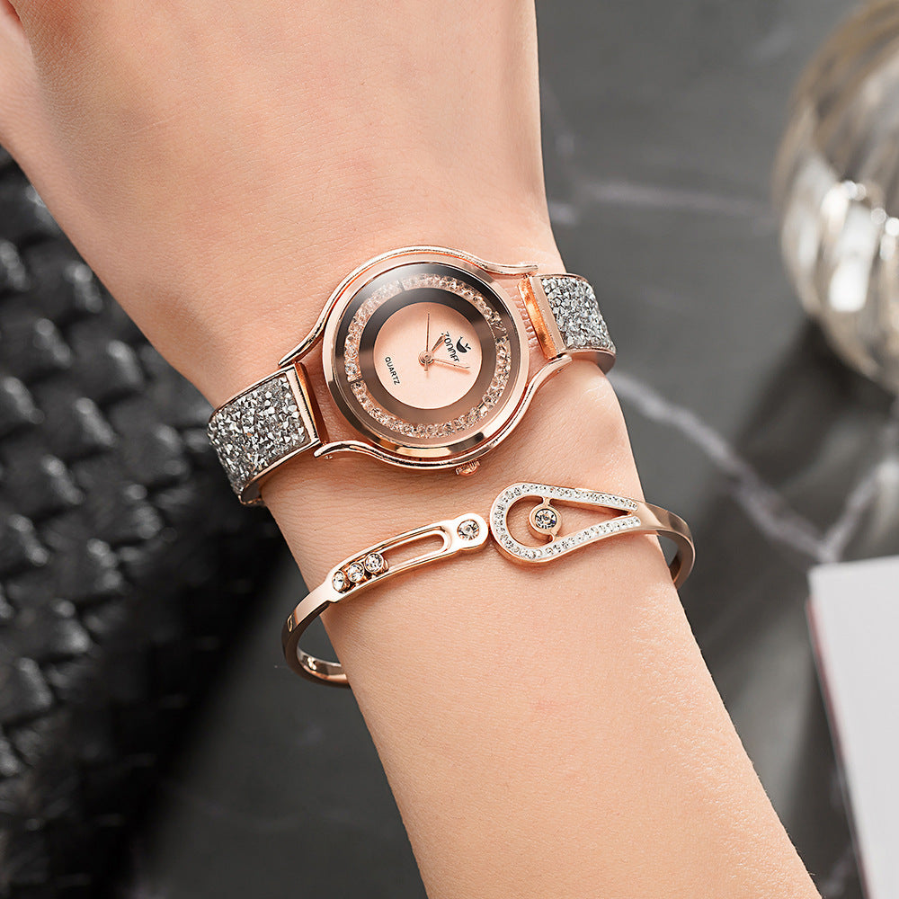 Elektropläterad klocka zirkon och diamant halsband